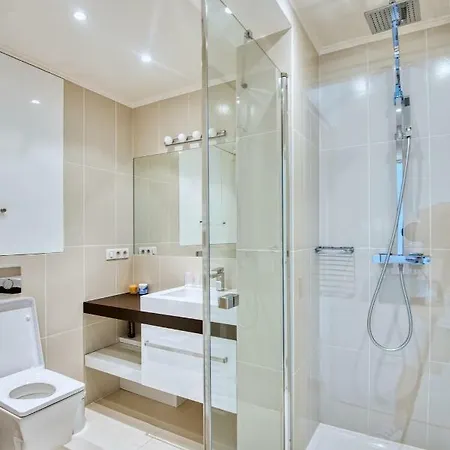 公寓 Spacious With Sea View 昂蒂布